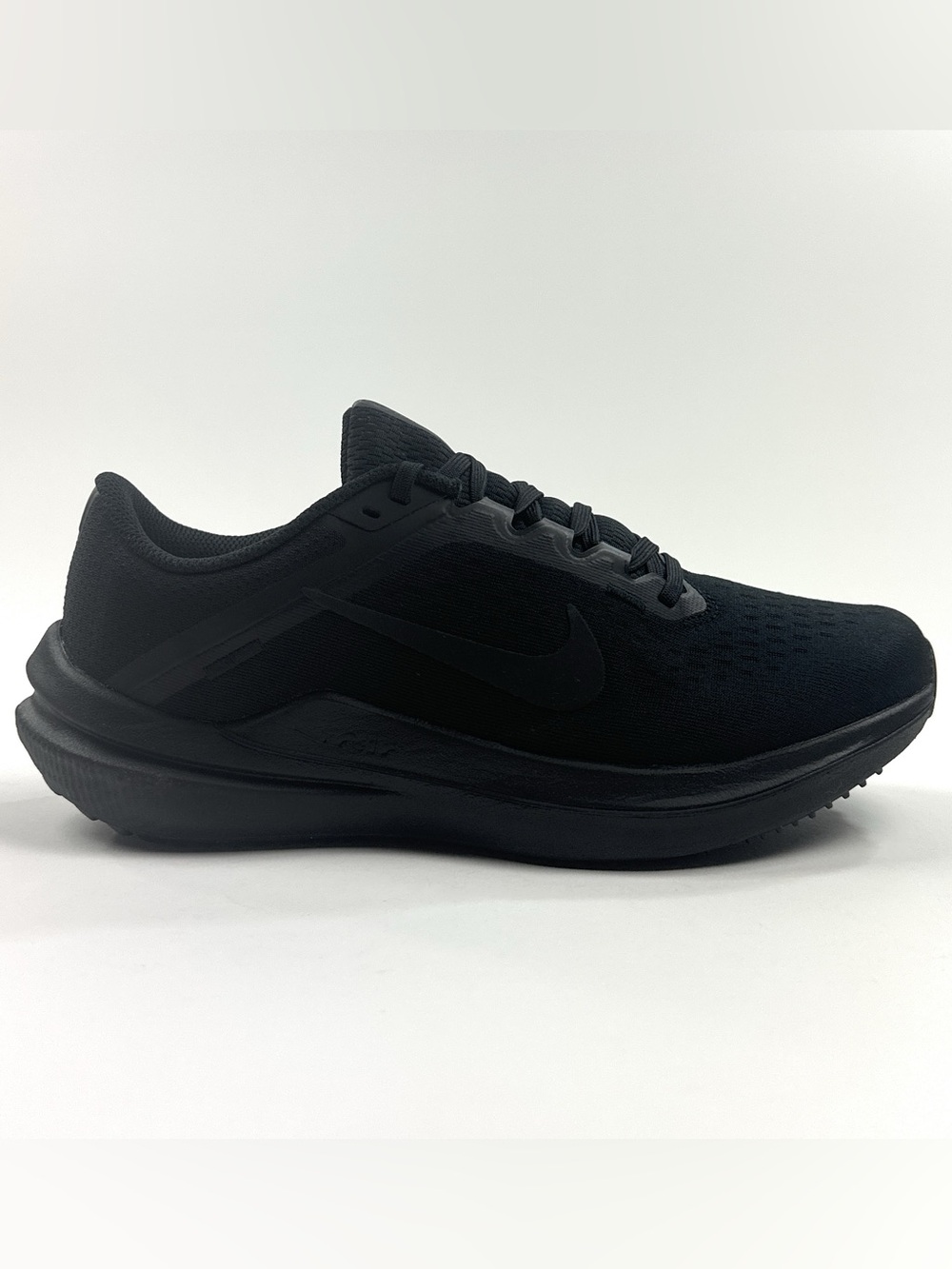 Nike Air Winflo 10 Black Womens Shoes Sneakers Running Athletic Low DV4023-001